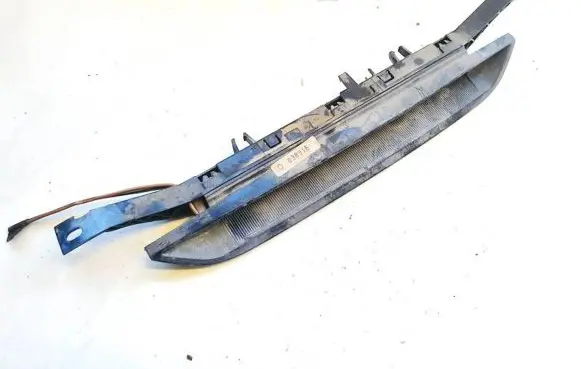 Opel Vectra B Third/center stoplight 148233