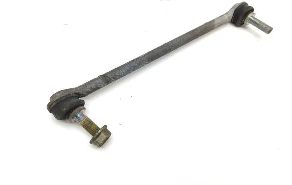 Nissan Rogue Front anti-roll bar/stabilizer link 