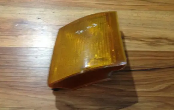 Front indicator light