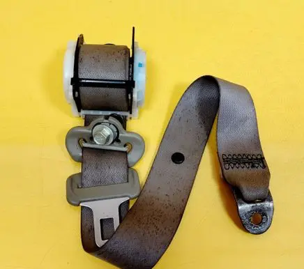 Nissan X-Trail T30 Rear seatbelt TKAB0EG391