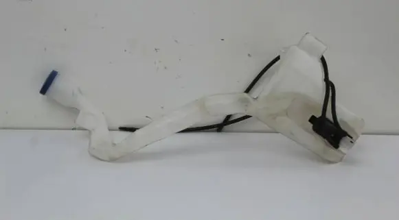 Citroen C4 Cactus Windshield washer fluid reservoir/tank 9801973680