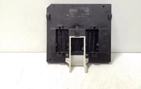 Volkswagen Tiguan Comfort/convenience module 5Q0937084BQ