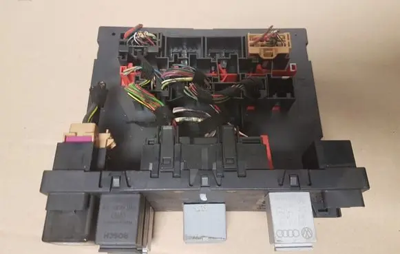 Audi A3 S3 8P Comfort/convenience module 8P0907279A