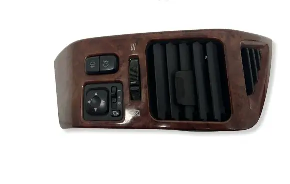 Mitsubishi Pajero Dashboard side air vent grill/cover trim MR456381