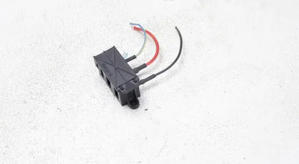 Volkswagen Crafter Fuse module 6015400069