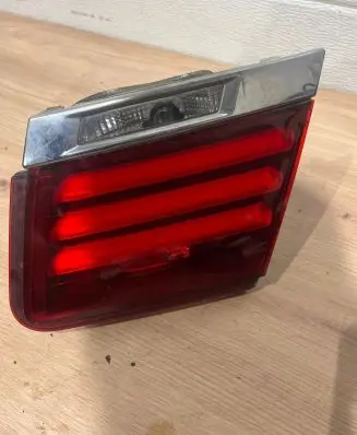 BMW 7 F01 F02 F03 F04 Tailgate rear/tail lights 7300272 27000206 903000230011