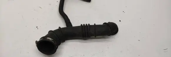 Jeep Cherokee III KJ Air intake hose/pipe 53013104aa