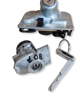 Volvo S80 Lock set 