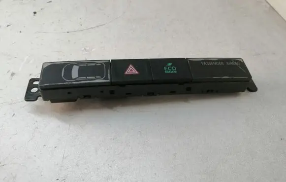 Mitsubishi Outlander Hazard light switch 138002B409 C68233 1507800636