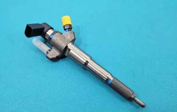 Opel Movano B Fuel injector 166000372R IMPRK1450634