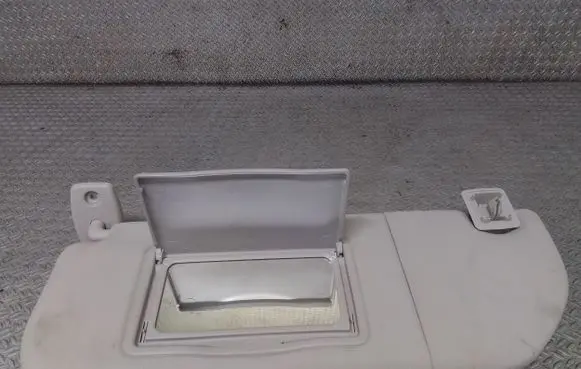 Citroen C1 Sun visor