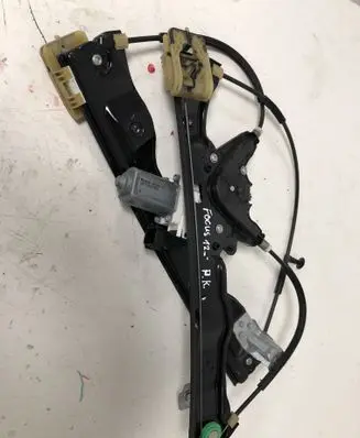 Ford Focus Front door window regulator with motor BM51A23201BC