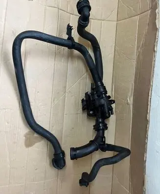 Peugeot 308 Thermostat/thermostat housing 