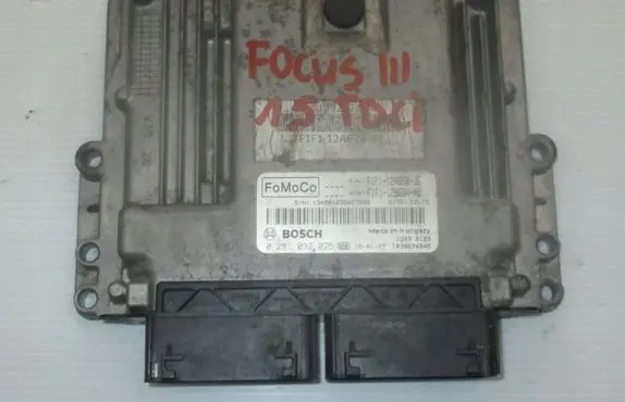 Ford Focus Engine control unit/module 0281032025