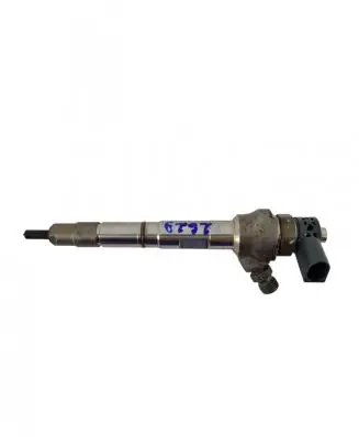 Volkswagen Touran III Fuel injector 04L130277AD
