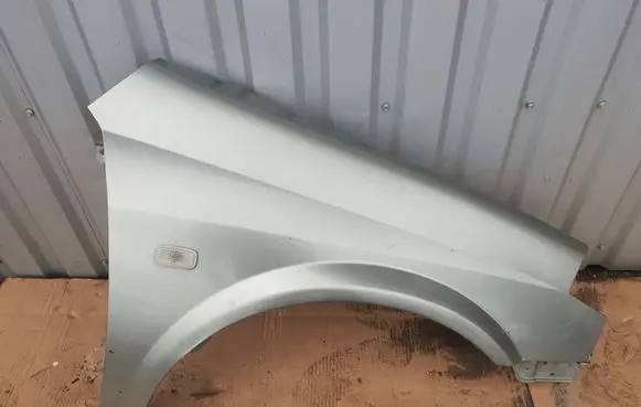 Nissan Primera Fender