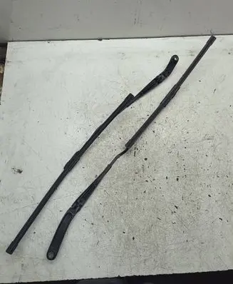 Audi A5 8T 8F Windshield/front glass wiper blade 8T2955407A