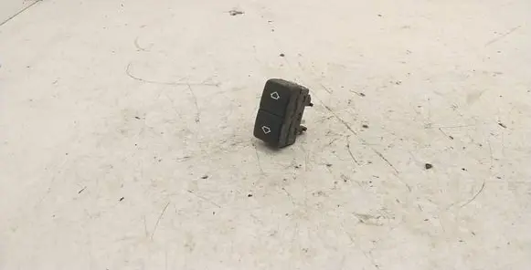 BMW 7 E38 Seat control switch 8366506