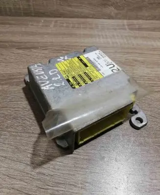 Toyota Avensis T250 Airbag control unit/module 8917005190 215955104