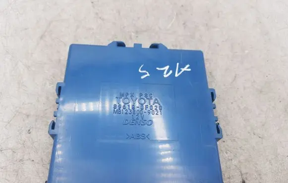 Toyota Corolla Verso AR10 Other control units/modules 896180F020
