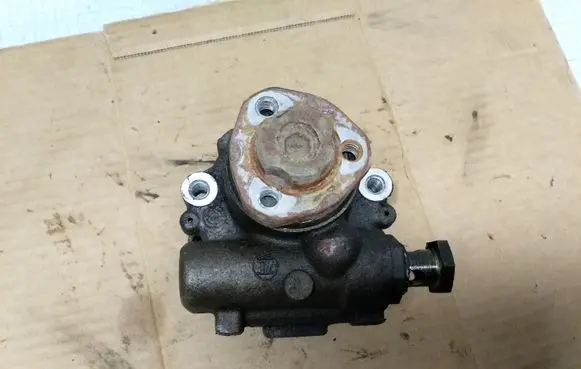 Audi A3 S3 8L Power steering pump