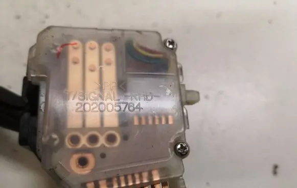 Hyundai Santa Fe Indicator stalk 202005764