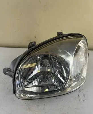 Hyundai Santa Fe Headlight/headlamp