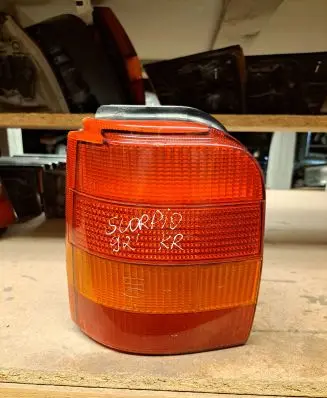 Ford Scorpio Rear/tail lights 83BG13A603