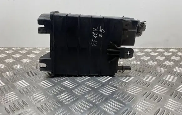 Ford Fusion II Active carbon filter fuel vapour canister DG939E857B