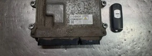 Mazda CX-5 Engine control unit/module SH3F18881D 2757005413
