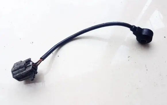 Ford Kuga I Detonation knock sensor 1S7A12A699BB 1S7A-12A699-BB