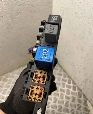 Fuse box set