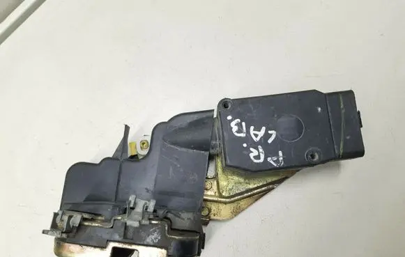 Volvo S40, V40 Front door lock