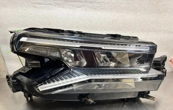 Citroen C5 Aircross Headlight/headlamp 9845355980
