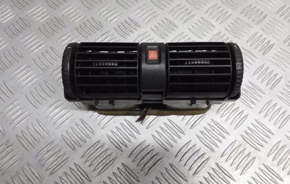 Opel Astra G Dashboard air vent grill cover trim 90560344