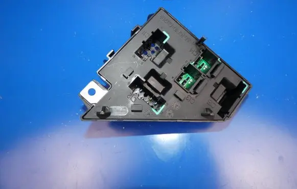Volvo XC90 Fuse module 31473569 16011