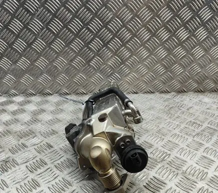 BMW X5 F15 EGR valve cooler 8476993