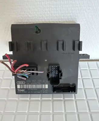 Audi A8 S8 D3 4E Comfort/convenience module 4E0907279Q 00007898B9 4E0910279Q