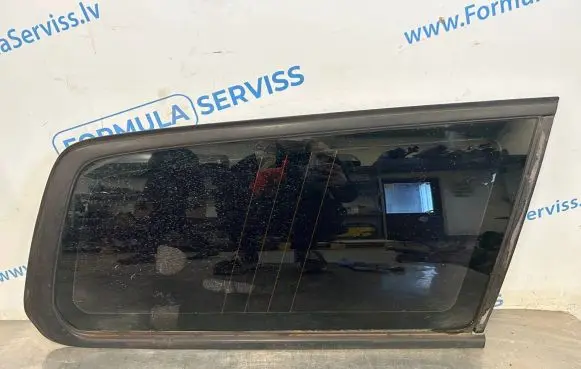 Volvo V70 Rear side window 30674858 30674856