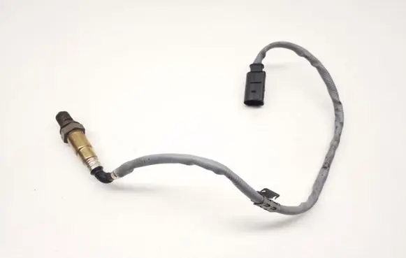 Mercedes-Benz C W204 Lambda probe sensor A0075421618