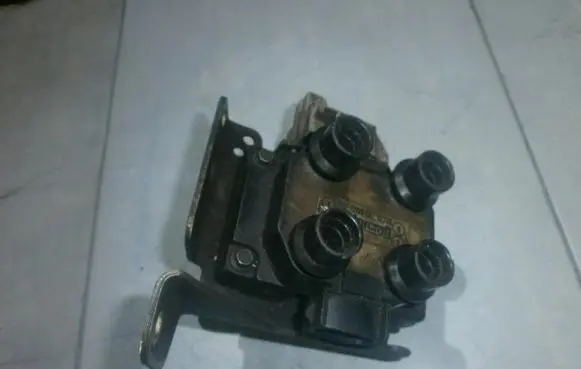 Ford Fiesta High voltage ignition coil 928f12029ca
