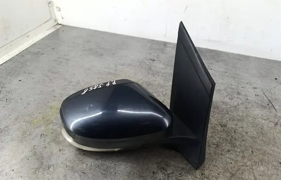Ford Focus Front door electric wing mirror 