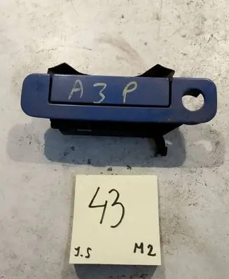 Audi A3 S3 8L Front door exterior handle 8L0837205A