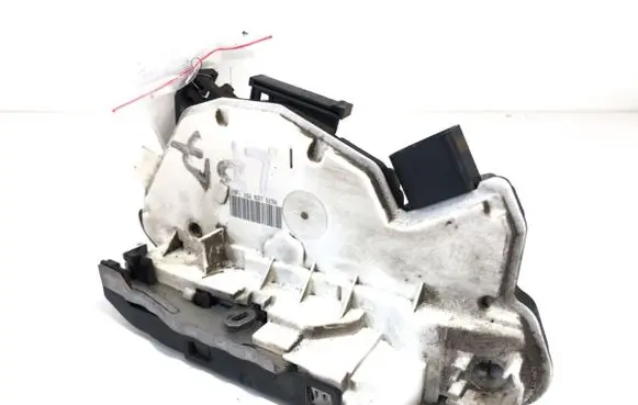 Skoda Citigo Front door lock 1S1837015B