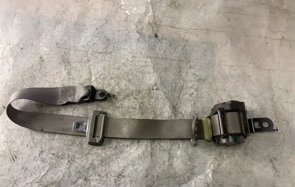 Jeep Grand Cherokee (WK) Front seatbelt P1CL64BD5AB