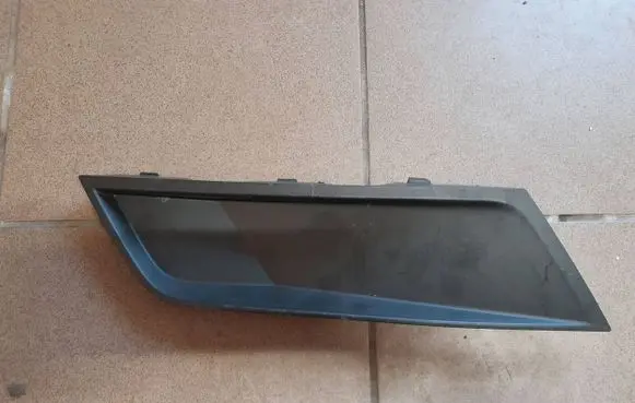 Skoda Superb B8 (3V) Front bumper lower grill 3V0807367