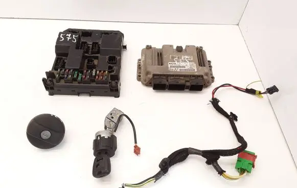 Peugeot 307 Engine ECU kit and lock set 9647785580 9647158180 0281010390