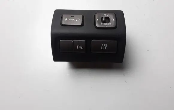 Lexus LS 460 - 600H Wiper turn signal indicator stalk/switch 8487050460