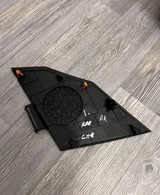 Side speaker trim/cover