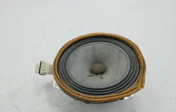 Toyota Prius (XW20) Front door speaker 861600W620 6348